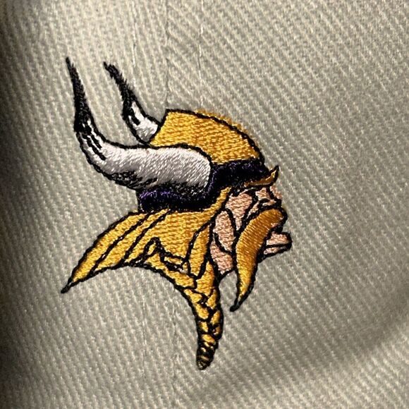 NEW NFL Unisex Minnesota Vikings Tan Hat - Picture 2 of 6